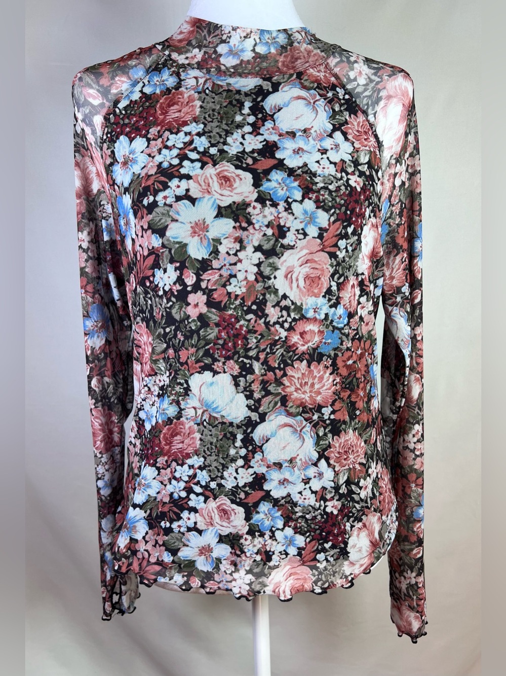 DeaLmore Floral Long Sleeve Sheer Sleeve Mock Neck Top - Medium